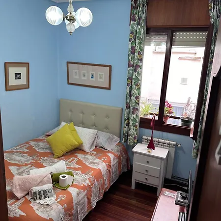 Homestay Elysium House Santander