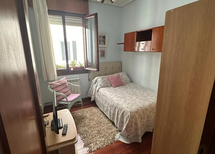 Privatunterkunft Elysium House *